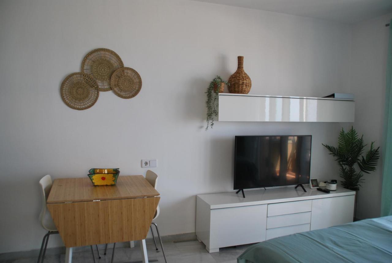 Studio 1 - Sea Front Rincón de la Victoria Exterior foto